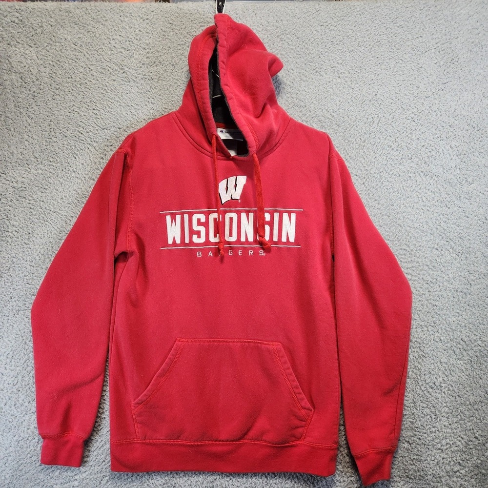 Champion Wisconsin Badgers Hoodie Red Pullover Size S NCAA Athleisure Fanwear